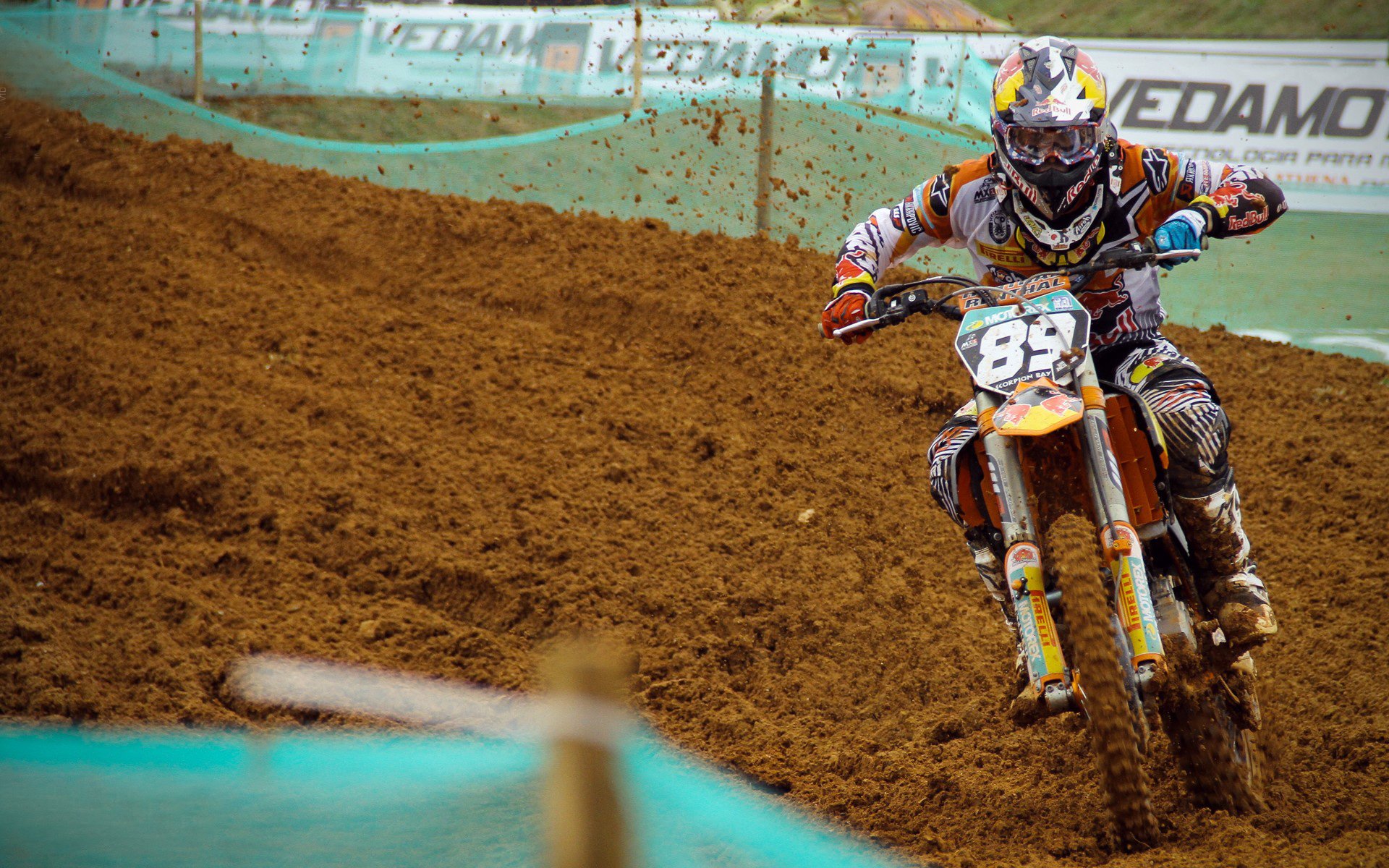 _运动员福利提升：专属训练场地与设备_，运动员训练的地方