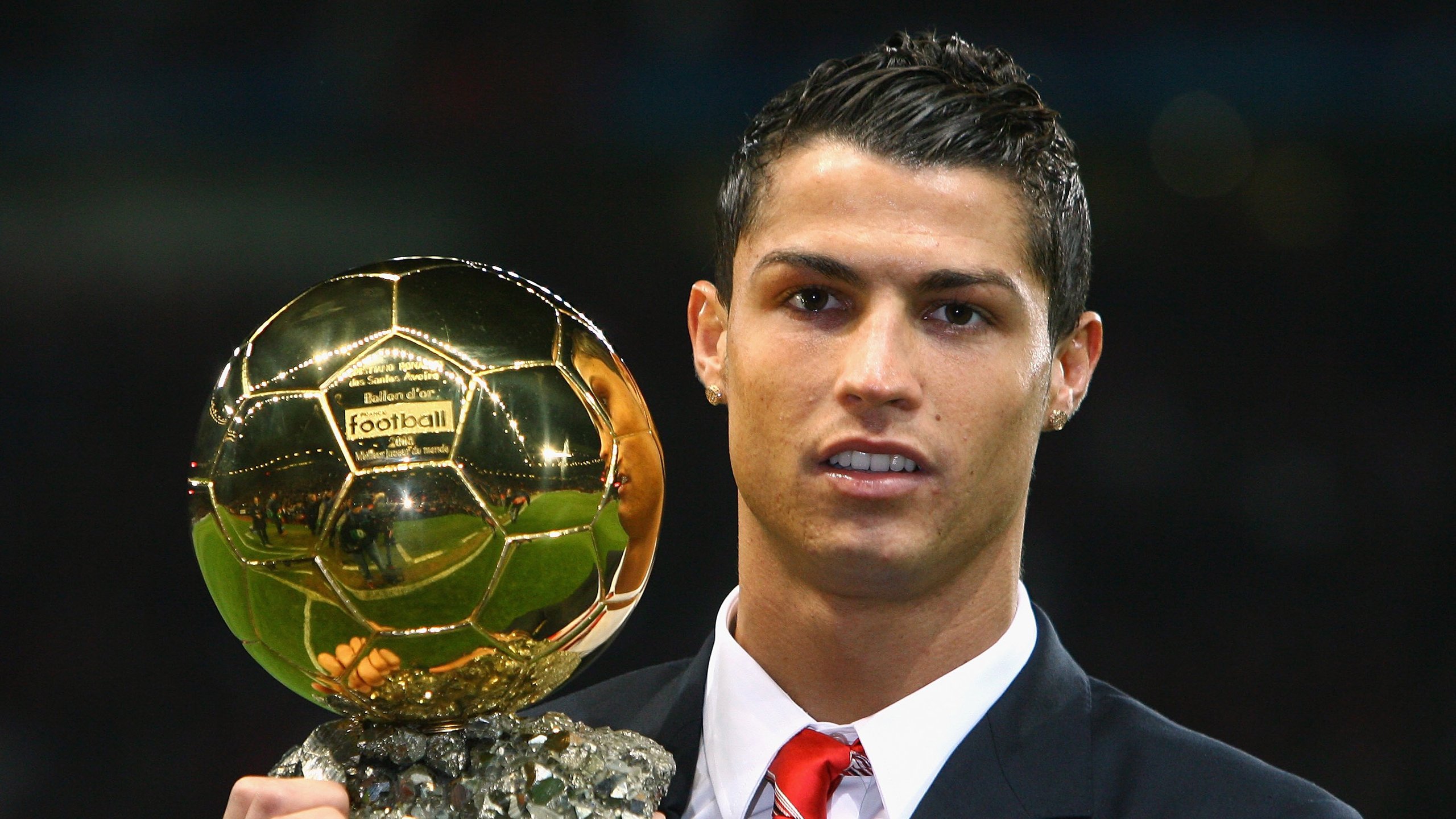 德甲豪门反复补强中场，争取赛季冠军，德甲 豪门