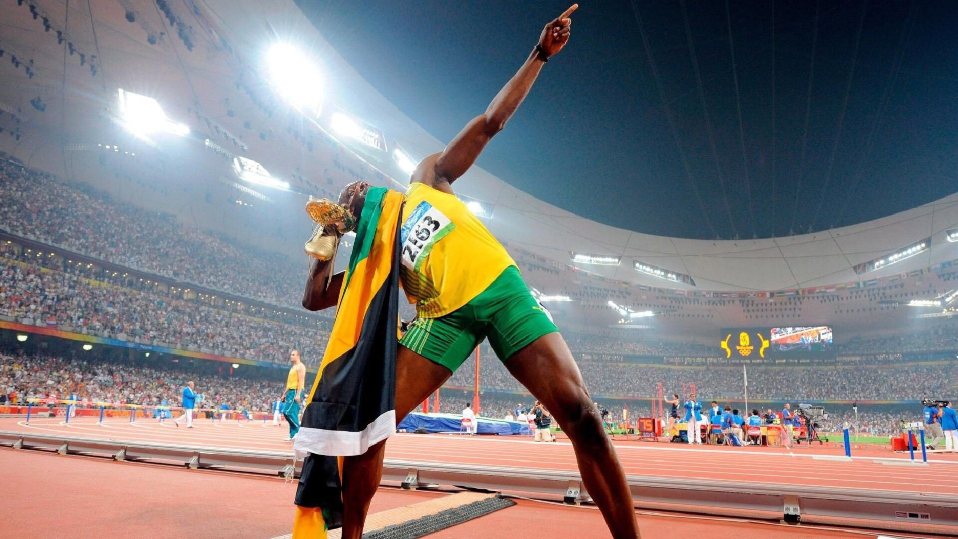 葡萄牙骑手吉尔贝托·费利佩在2024年全国工作马术锦标赛中以“Morante”马匹获得大师组冠军,展现出色表现。